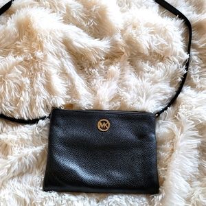 Michael Kor's Crossbody Black leather purse